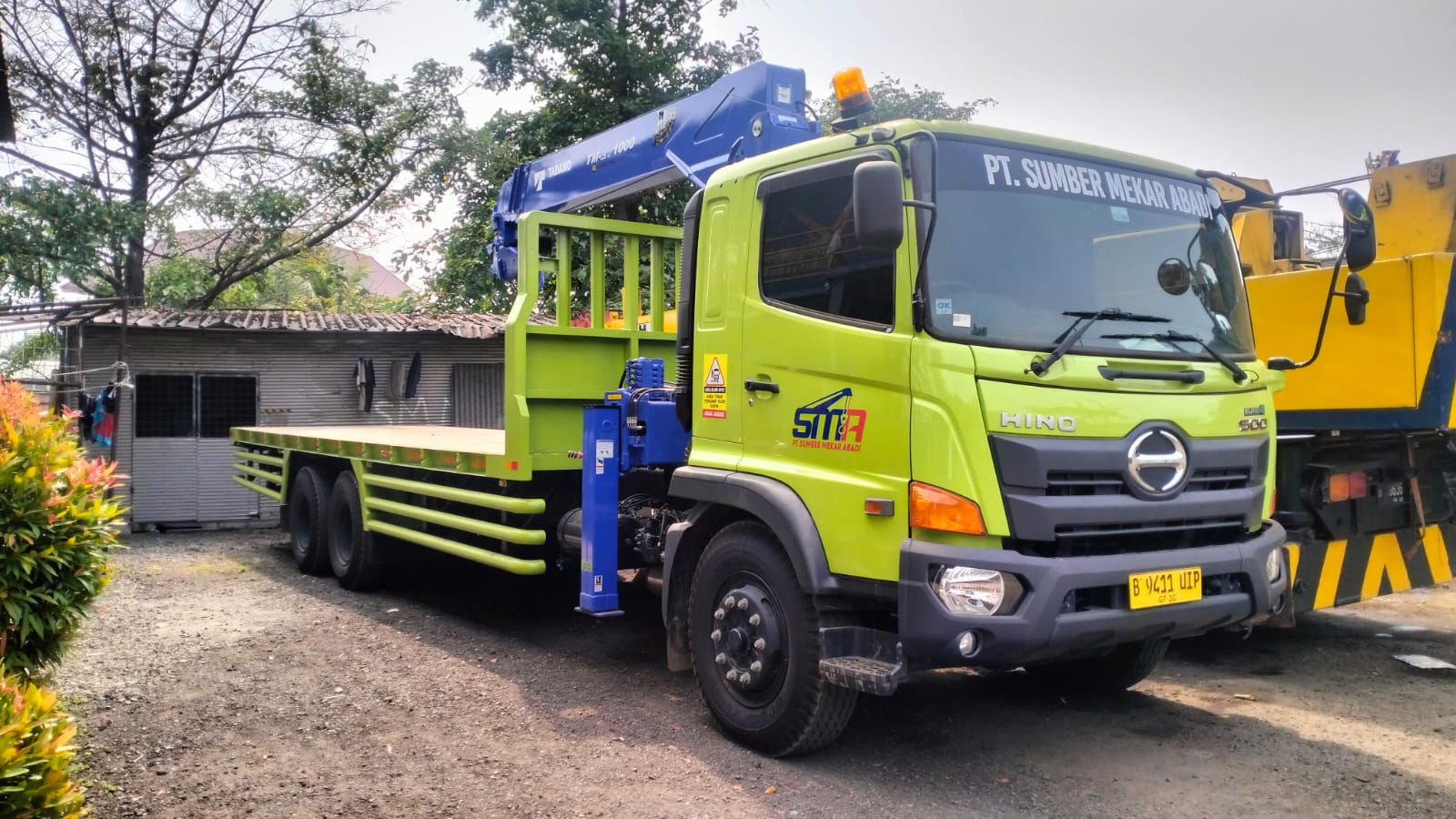 Truck Mounted Crane 10 Ton Caringin